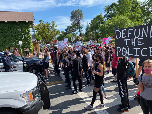 protesters in paso robles